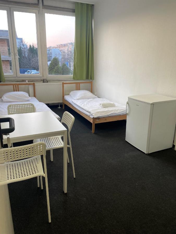 The College Group Hostel Budapest Eksteriør billede